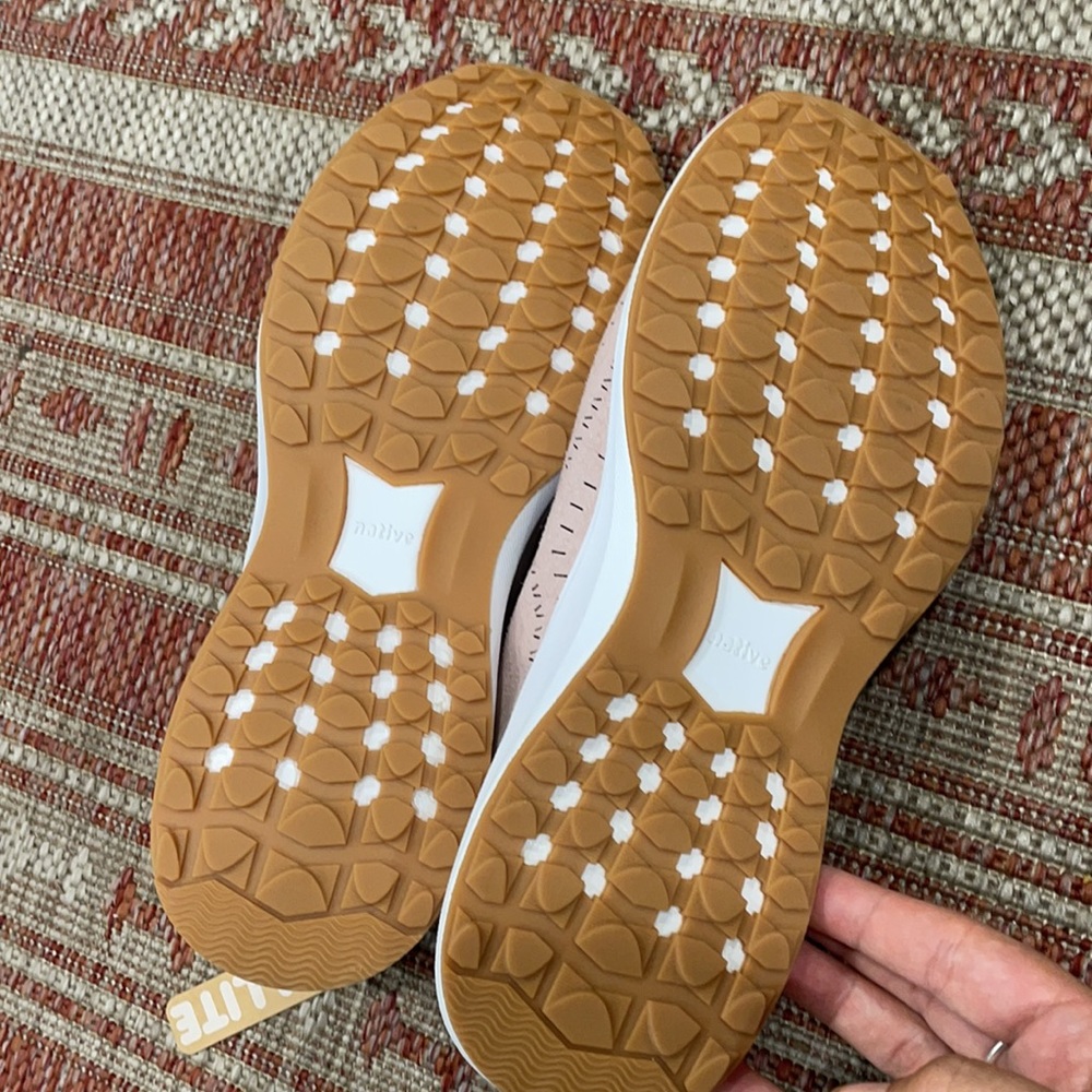 SOLD Native Apollo 2.0 XL in Dust Pink size 8 - Picture 4 of 6